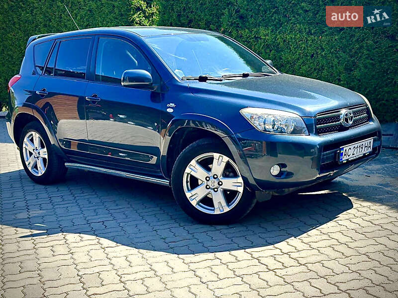 Внедорожник / Кроссовер Toyota RAV4 2007 в Кропивницком