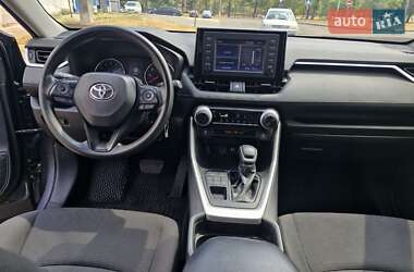 Позашляховик / Кросовер Toyota RAV4 2019 в Миколаєві
