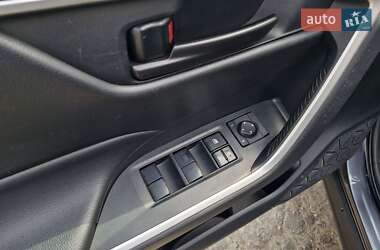 Позашляховик / Кросовер Toyota RAV4 2019 в Миколаєві