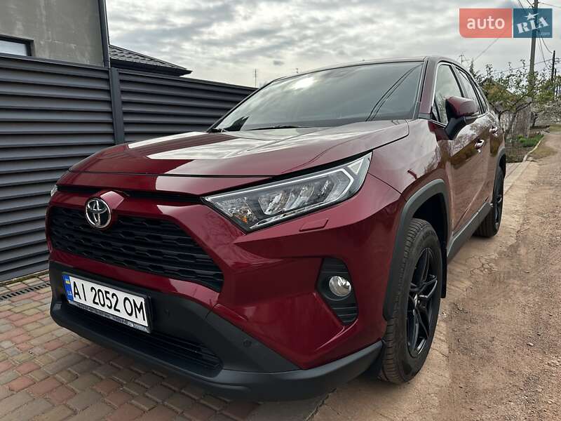 Внедорожник / Кроссовер Toyota RAV4 2019 в Кривом Роге фото 4 Внедорожник / Кроссовер Toyota RAV4 2019 в Кривом Роге