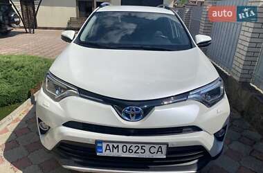 Внедорожник / Кроссовер Toyota RAV4 2016 в Житомире