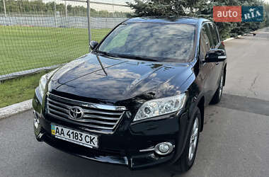 Внедорожник / Кроссовер Toyota RAV4 2011 в 
