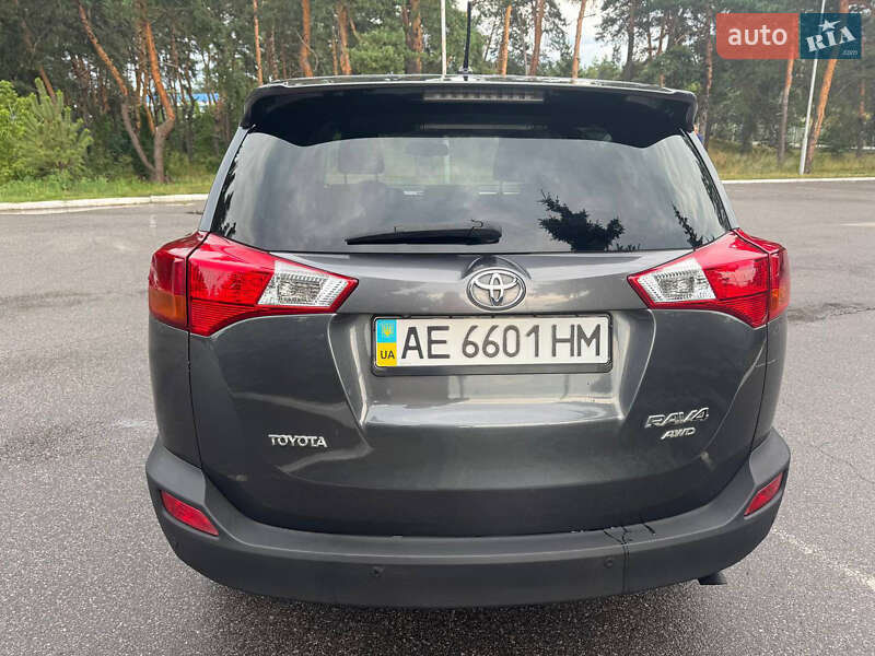 Внедорожник / Кроссовер Toyota RAV4 2014 в Киеве