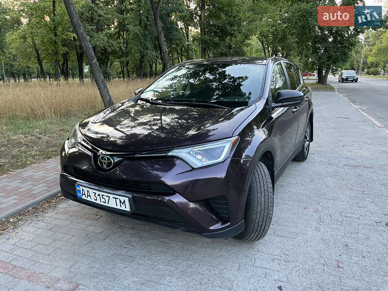 Toyota RAV4 2017