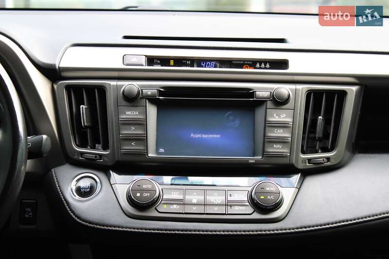 Позашляховик / Кросовер Toyota RAV4 2014 в Черкасах