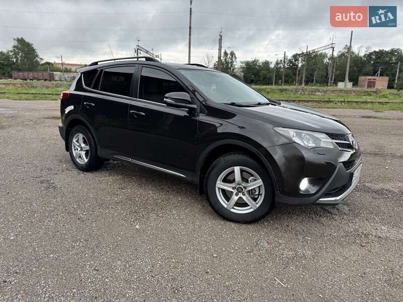 Toyota RAV4 2014