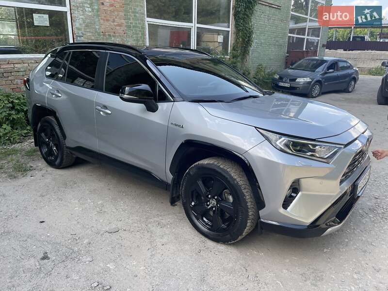 Позашляховик / Кросовер Toyota RAV4 2021 в Кропивницькому