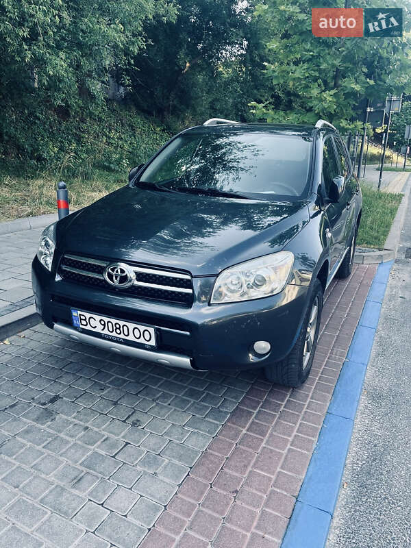 Toyota RAV4 2008