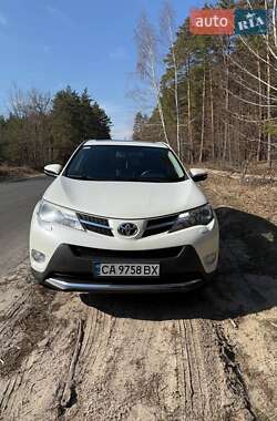 Внедорожник / Кроссовер Toyota RAV4 2013 в Черкассах