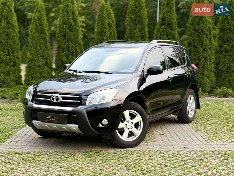 Позашляховик / Кросовер Toyota RAV4 2008 в Харкові