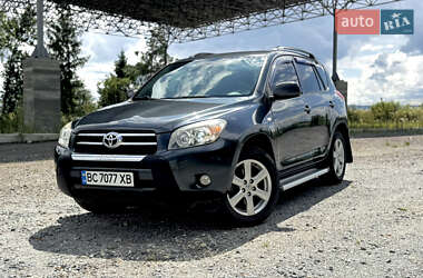 Внедорожник / Кроссовер Toyota RAV4 2008 в Старом Самборе