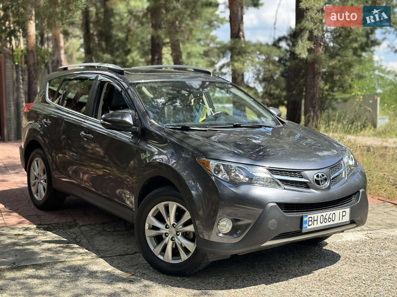 Toyota RAV4 2014