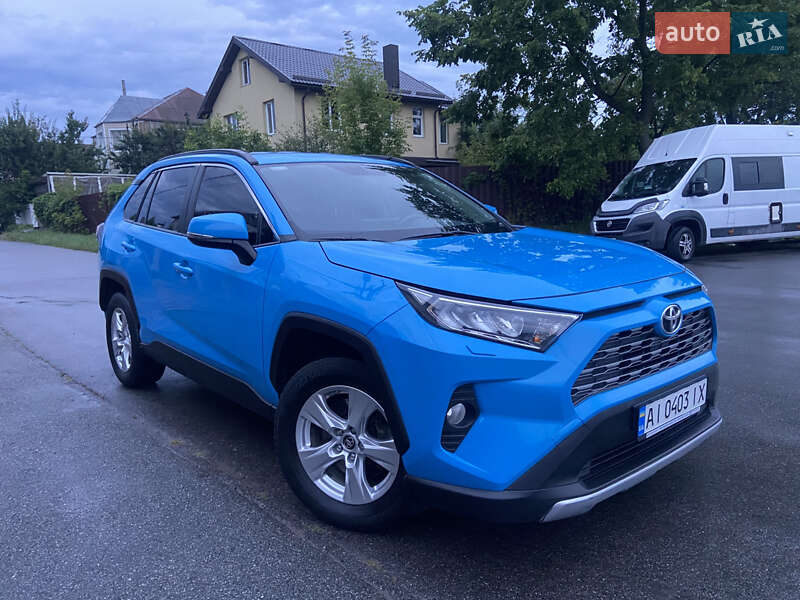 Позашляховик / Кросовер Toyota RAV4 2019 в Києві фото 3 Позашляховик / Кросовер Toyota RAV4 2019 в Києві