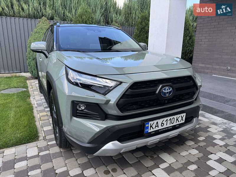 Toyota RAV4 2023