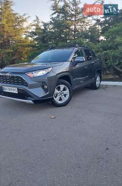 Позашляховик / Кросовер Toyota RAV4 2021 в Одесі