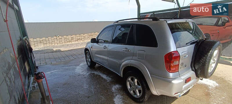 Внедорожник / Кроссовер Toyota RAV4 2001 в Берегово фото 6 Внедорожник / Кроссовер Toyota RAV4 2001 в Берегово