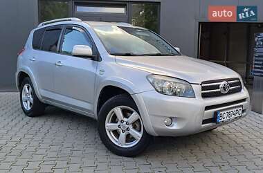 Внедорожник / Кроссовер Toyota RAV4 2006 в Дрогобыче