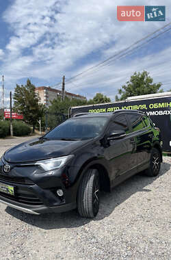 Внедорожник / Кроссовер Toyota RAV4 2017 в Белой Церкви