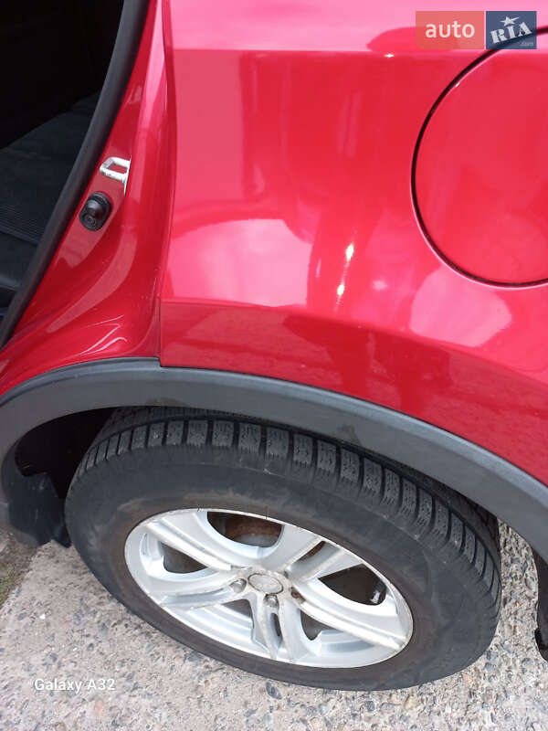 Позашляховик / Кросовер Toyota RAV4 2016 в Дніпрі