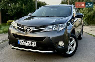 Позашляховик / Кросовер Toyota RAV4 2014 в Дніпрі