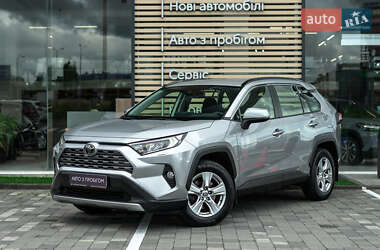 Внедорожник / Кроссовер Toyota RAV4 2020 в Львове