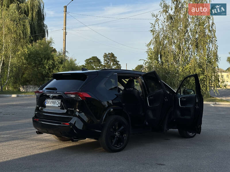 Внедорожник / Кроссовер Toyota RAV4 2020 в Александрие фото 11 Внедорожник / Кроссовер Toyota RAV4 2020 в Александрие