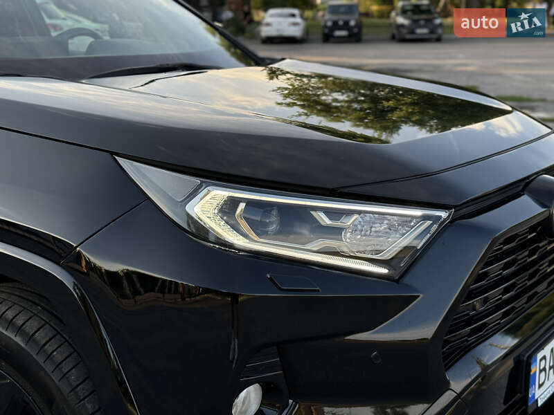 Внедорожник / Кроссовер Toyota RAV4 2020 в Александрие фото 30 Внедорожник / Кроссовер Toyota RAV4 2020 в Александрие