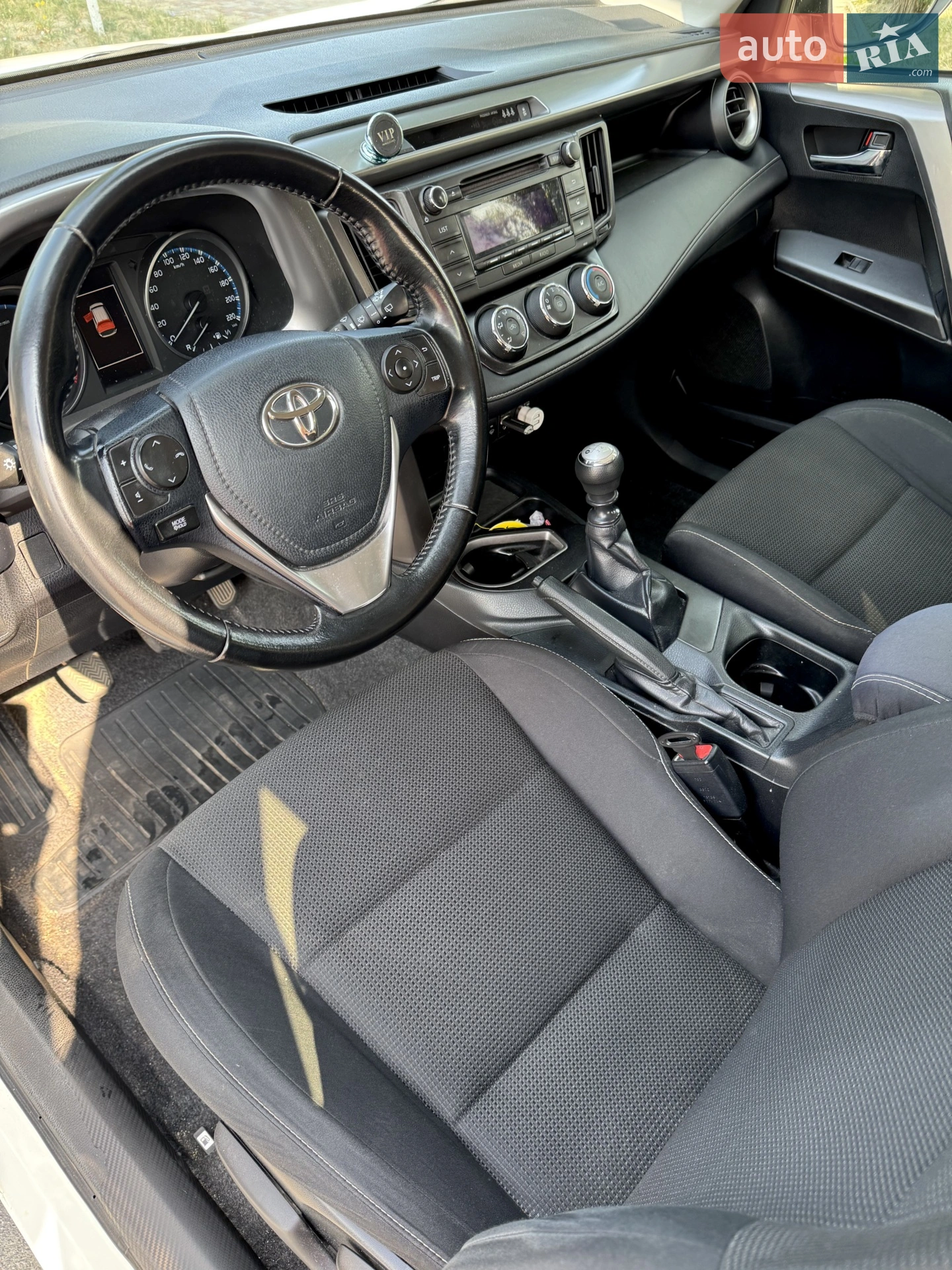 2018 Toyota RAV 4 - мініатюра 16