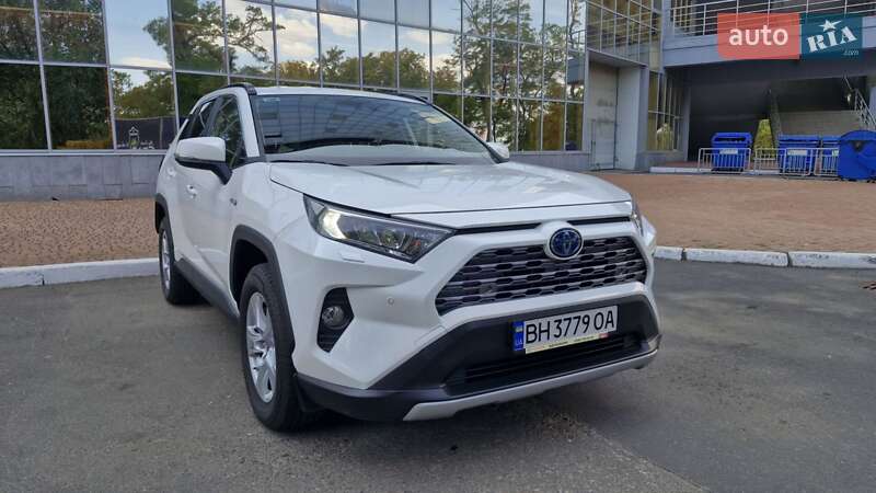 Внедорожник / Кроссовер Toyota RAV4 2020 в Одессе фото 2 Внедорожник / Кроссовер Toyota RAV4 2020 в Одессе