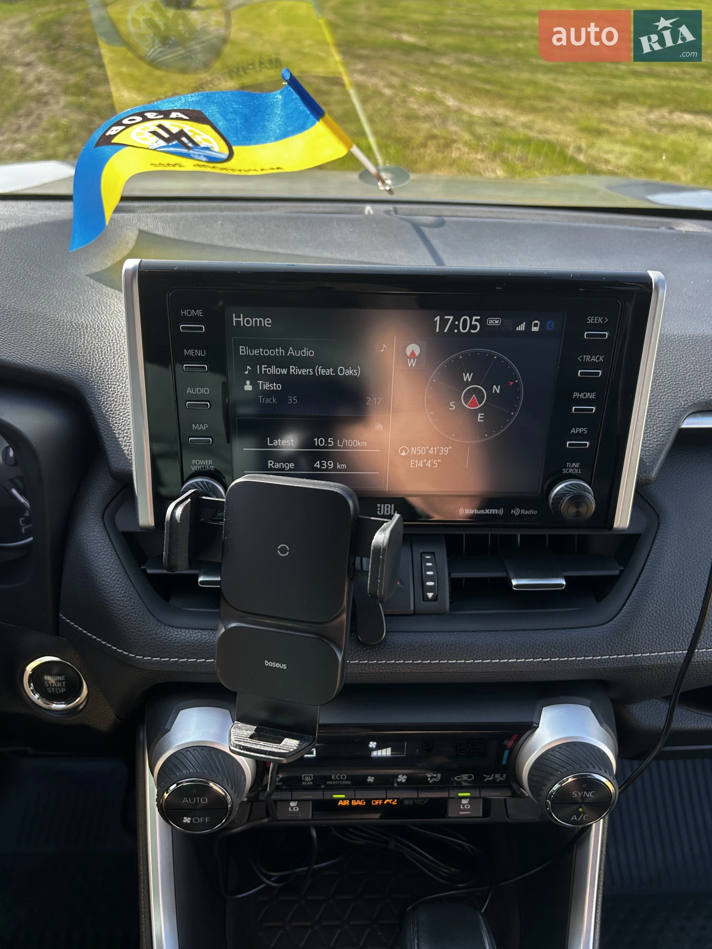2019 Toyota RAV 4 - мініатюра 17
