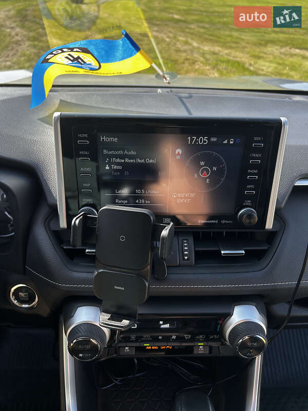 Позашляховик / Кросовер Toyota RAV4 2019 в Кременчуці