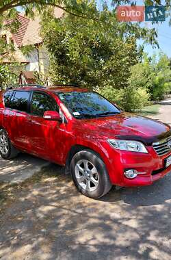 Внедорожник / Кроссовер Toyota RAV4 2011 в Килии