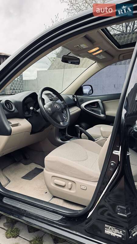 Позашляховик / Кросовер Toyota RAV4 2007 в Києві фото 26 Позашляховик / Кросовер Toyota RAV4 2007 в Києві
