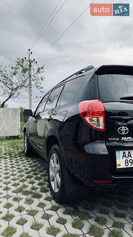 Позашляховик / Кросовер Toyota RAV4 2007 в Києві фото 2 Позашляховик / Кросовер Toyota RAV4 2007 в Києві