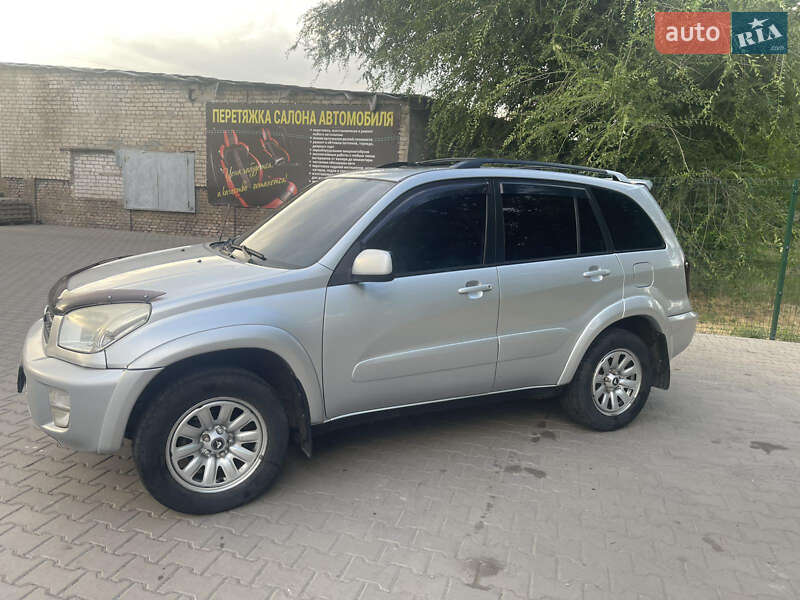 Позашляховик / Кросовер Toyota RAV4 2002 в Кривому Розі фото 3 Позашляховик / Кросовер Toyota RAV4 2002 в Кривому Розі