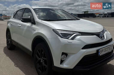 Внедорожник / Кроссовер Toyota RAV4 2018 в Одессе