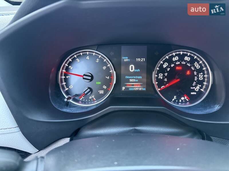 Позашляховик / Кросовер Toyota RAV4 2021 в Тернополі фото 13 Позашляховик / Кросовер Toyota RAV4 2021 в Тернополі