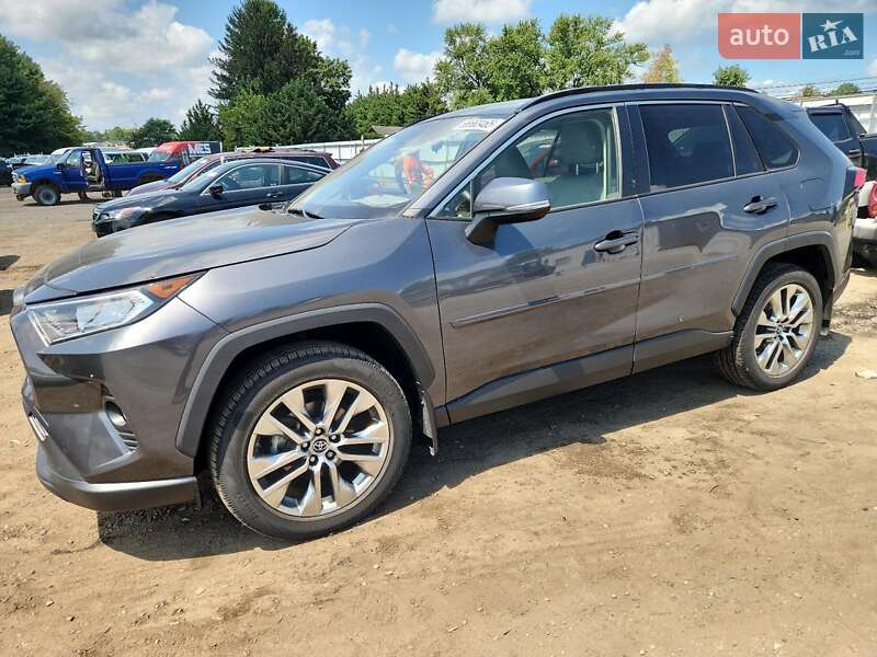 Toyota RAV4 2018