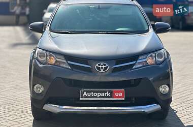 Внедорожник / Кроссовер Toyota RAV4 2013 в 
