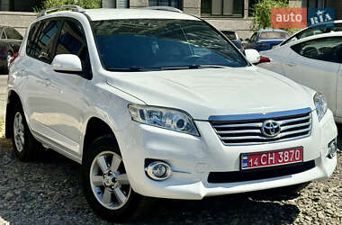 Позашляховик / Кросовер Toyota RAV4 2011 в Одесі