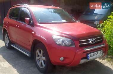 Позашляховик / Кросовер Toyota RAV4 2008 в Києві