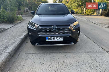 Позашляховик / Кросовер Toyota RAV4 2019 в Южноукраїнську