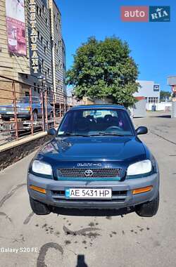 Внедорожник / Кроссовер Toyota RAV4 1997 в Киеве