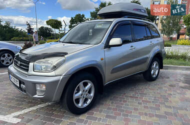 Внедорожник / Кроссовер Toyota RAV4 2002 в Житомире
