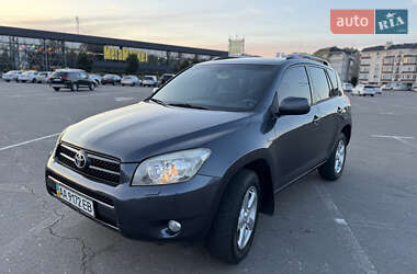 Внедорожник / Кроссовер Toyota RAV4 2006 в Киеве