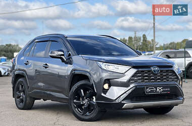 Внедорожник / Кроссовер Toyota RAV4 2019 в Киеве