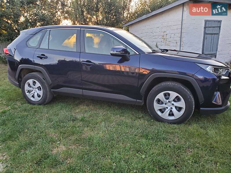 Позашляховик / Кросовер Toyota RAV4 2019 в Монастирищеві фото 7 Позашляховик / Кросовер Toyota RAV4 2019 в Монастирищеві