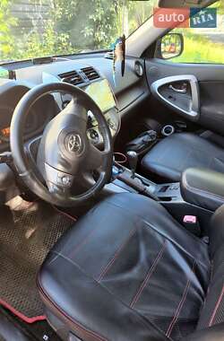 Позашляховик / Кросовер Toyota RAV4 2008 в  фото 2 Позашляховик / Кросовер Toyota RAV4 2008 в