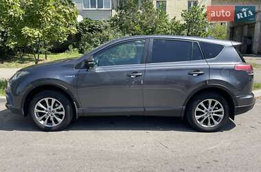 Внедорожник / Кроссовер Toyota RAV4 2017 в Киеве
