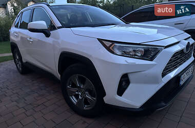 Позашляховик / Кросовер Toyota RAV4 2022 в Києві